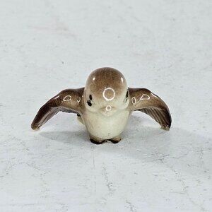 Hagen Renaker Tweetie Bird Mama Miniature Figurine Wings Out Brown
